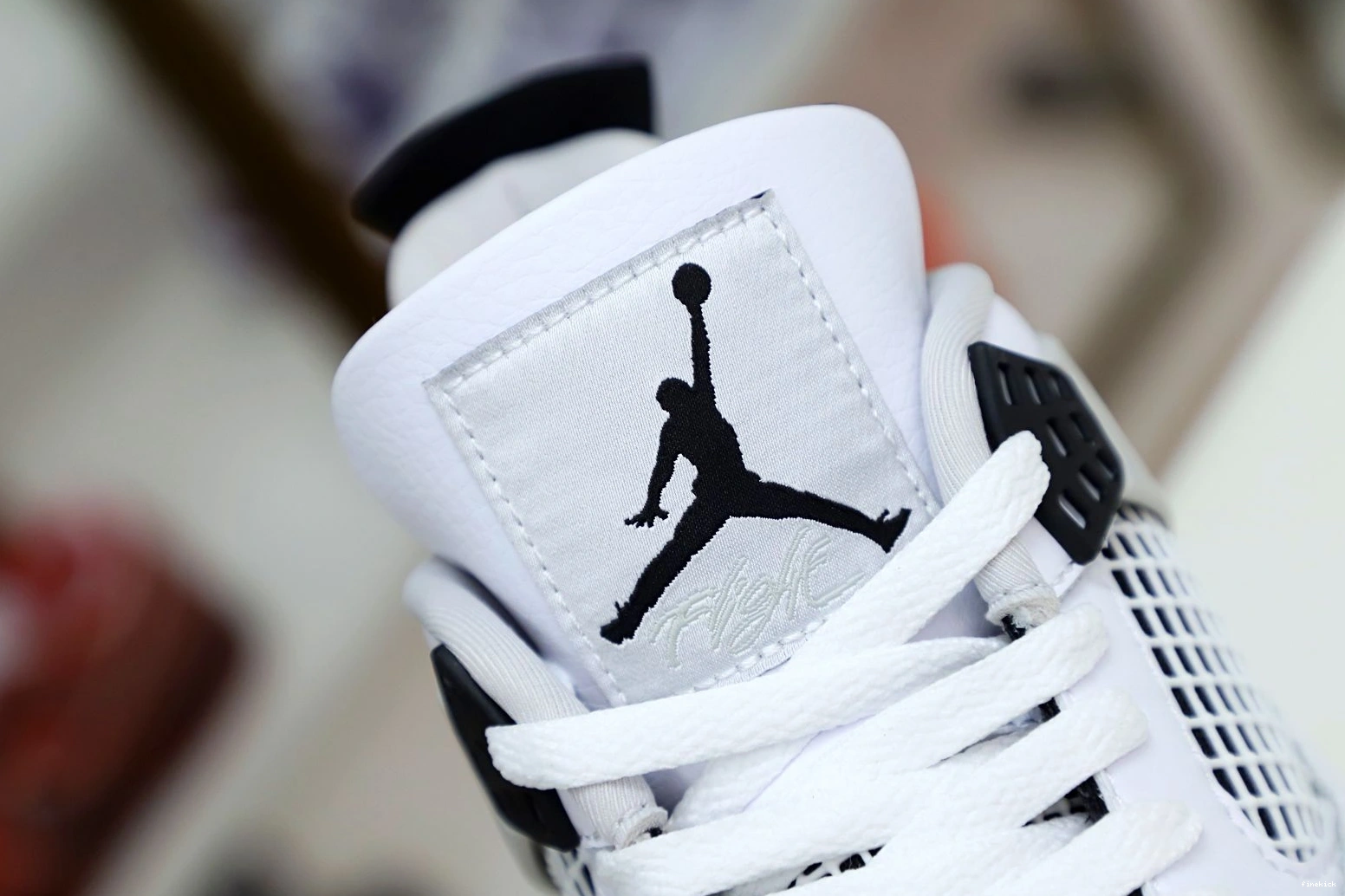 MILITARY AIR BLACK 4 JORDAN 0302